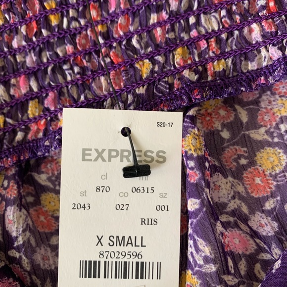 Express spaghetti strap, sheer, flowy tank - NEW - Picture 4 of 4